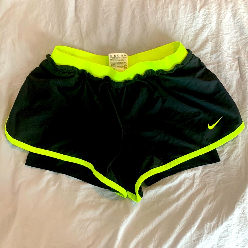 Nike running short, neon yellow detailing